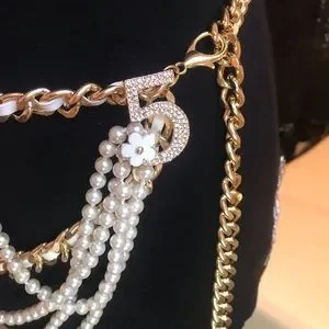 Accessories | Gold Chain Belt With Pearls And Camellia  display picture 3